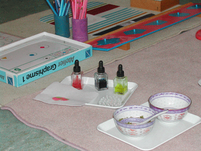 Bild von Montessori Material - Schüttmaterial